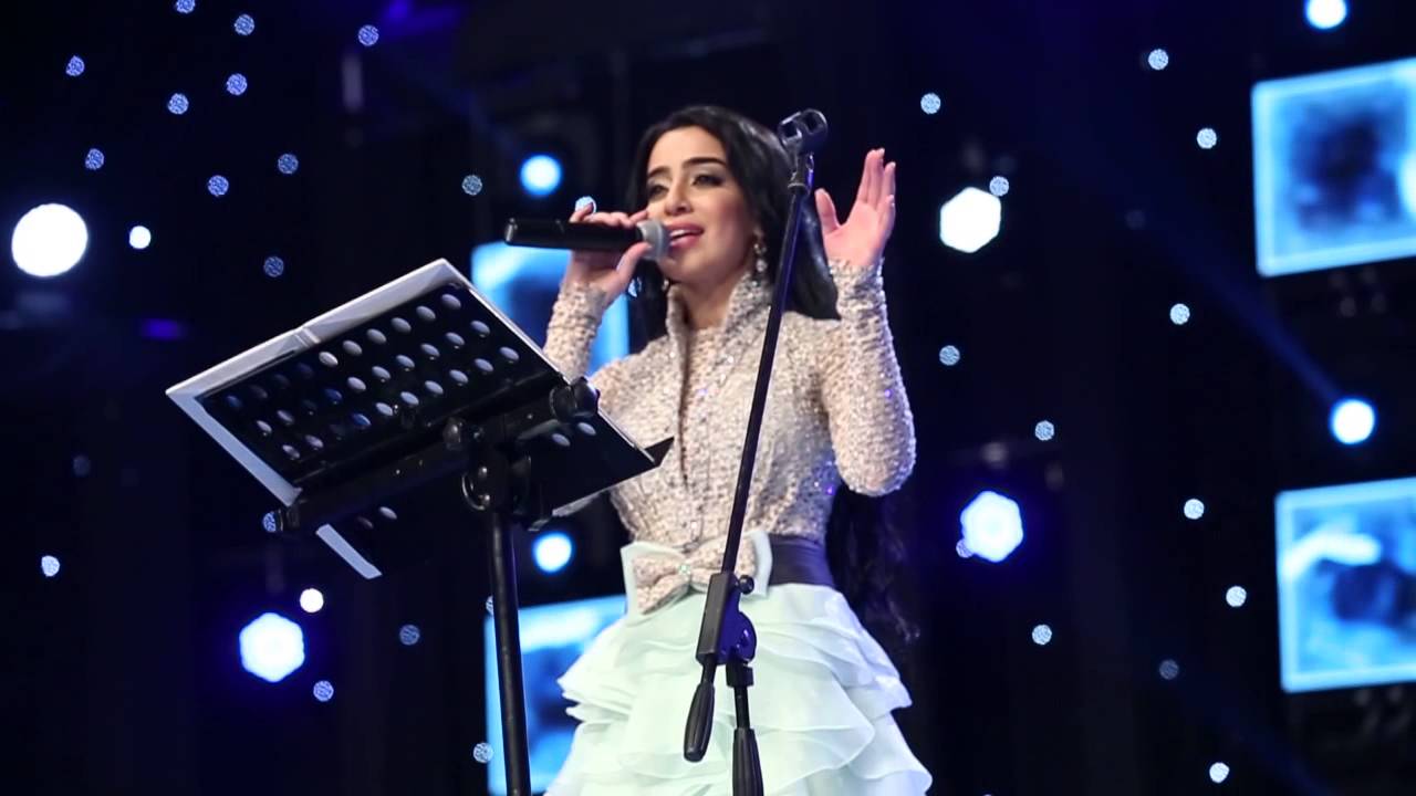 يازين سلي على بالي | الفنانة اريام | حفلات صلالة 2014