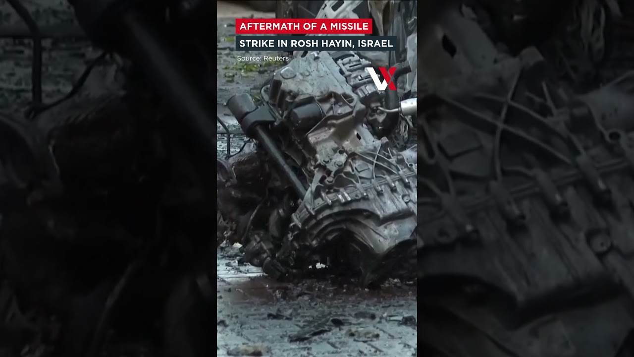 Sirens Blare & Residents Flee As Missile Strike Hits Vehicle In Israel's Rosh Haayin | VERTEX