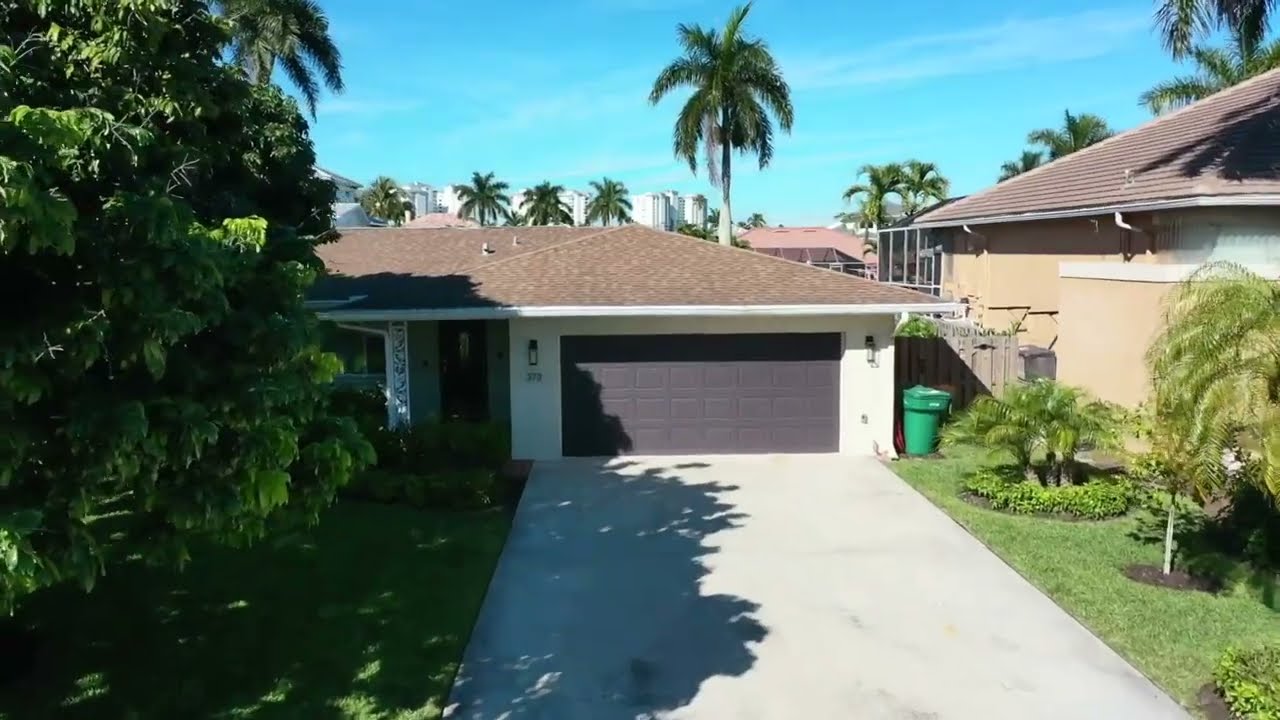 Just Listed: Naples, Florida Family Home near Vanderbilt Beach!