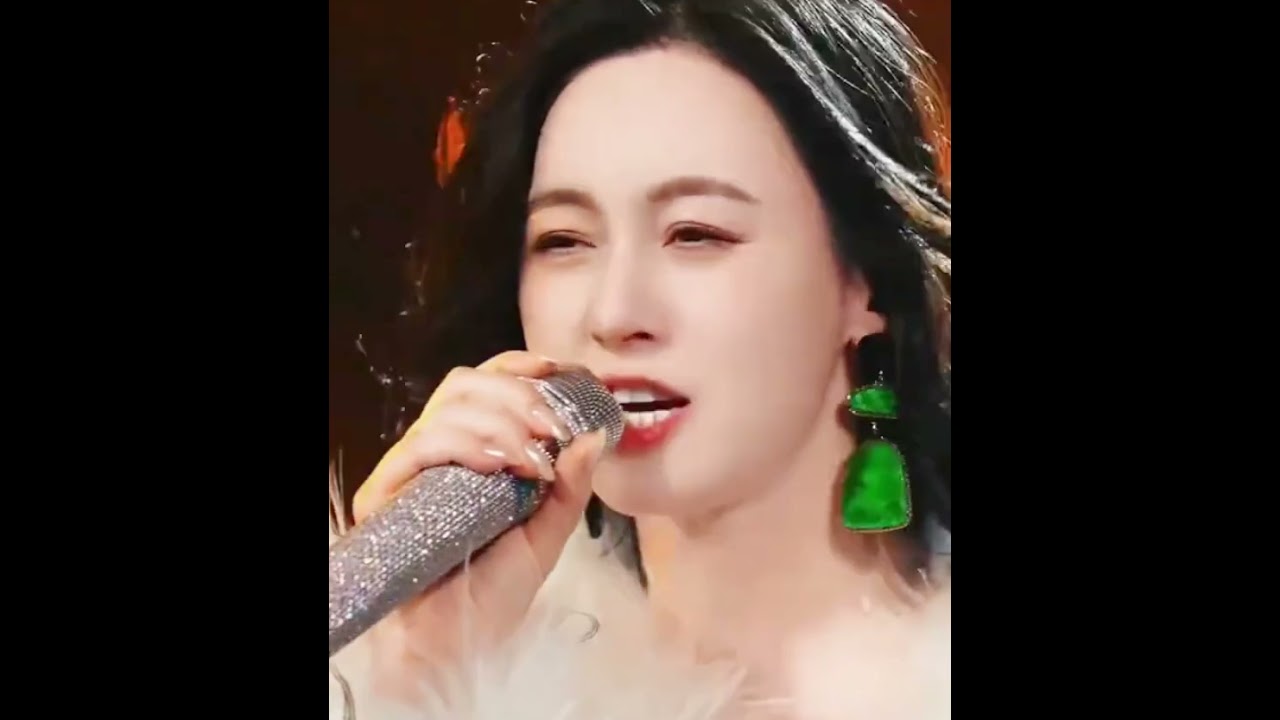 탕이 (唐藝 당예 Tang Yi)의  红颜知己 홍안지기