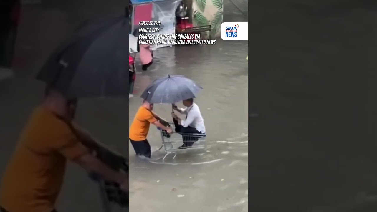 Abogado sa Maynila, sumakay ng pushcart sa kasagsagan ng baha para makadalo...| GMA Integrated News