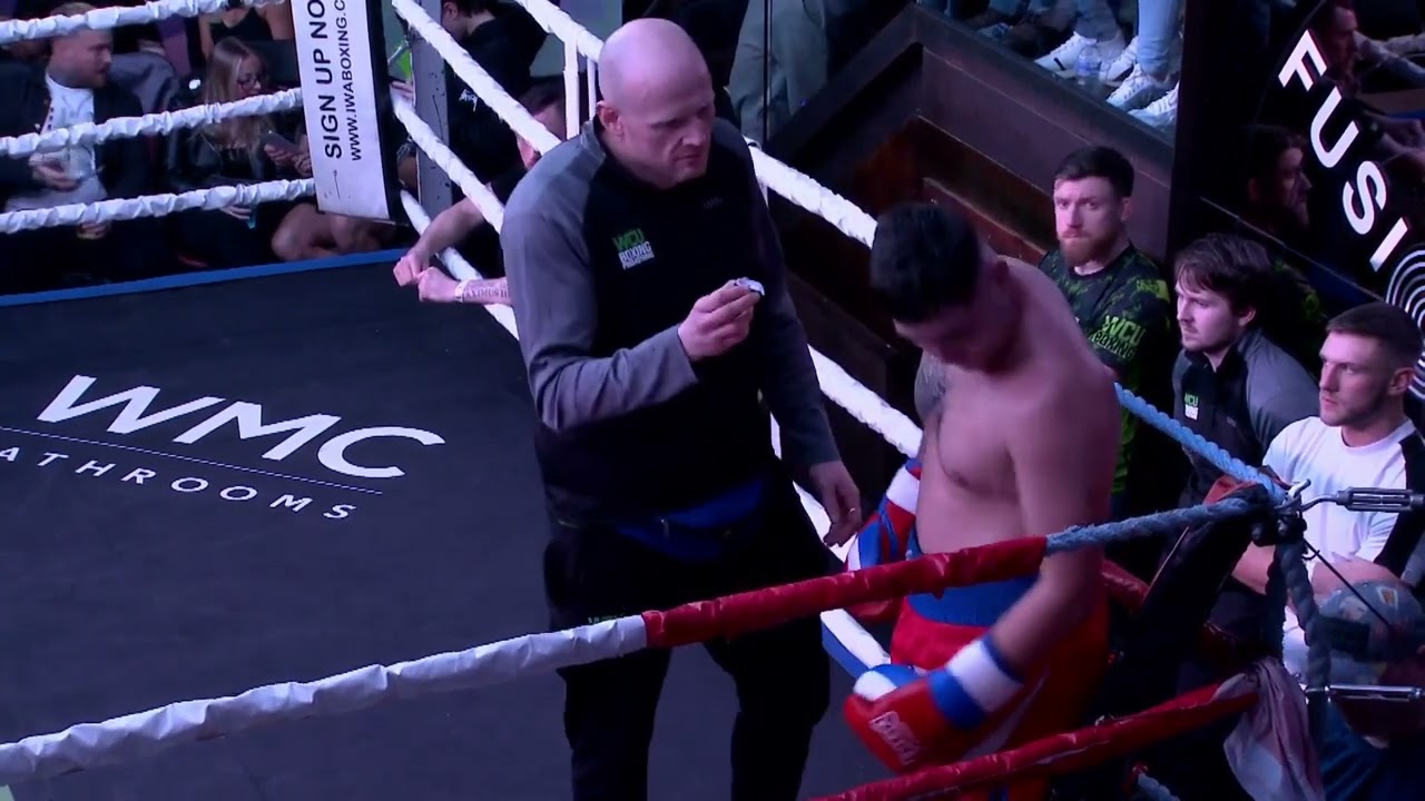 FULL FIGHT! Craig Roberts Vs Rye Brev on WCU Boxing Promotions #GloveUp Event