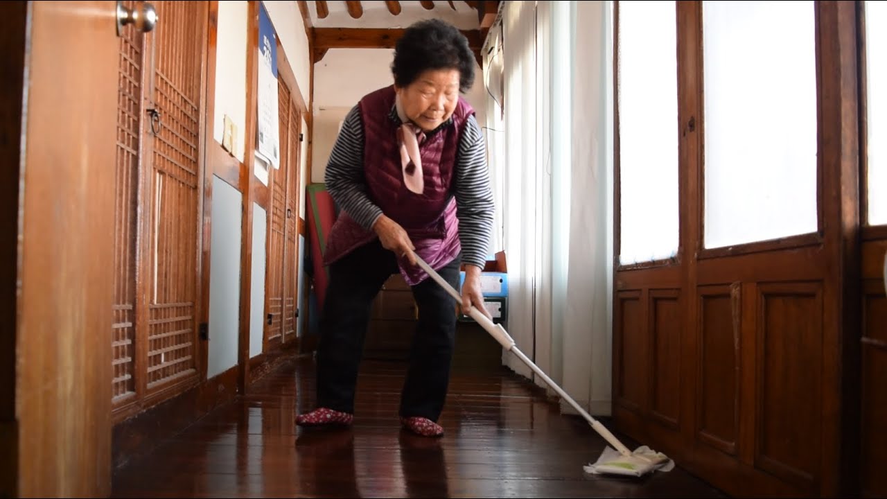 설날 가족들이 오기 전 할머니는 무얼 하고 계실까? | 시골할매