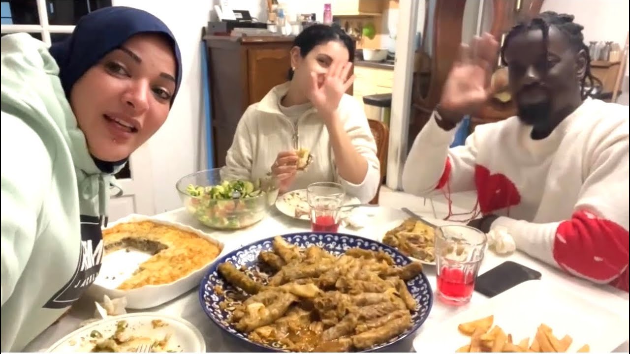 أتجمعت أنا و أسرتي اليوم علي الغداء🫕و قضينا يوم سعيد🥰🥰