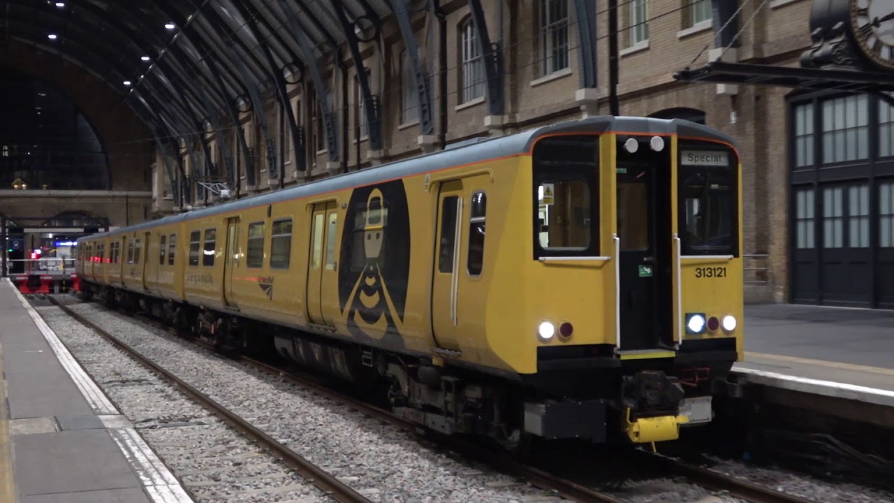 Network Rail 313121 at London King's Cross