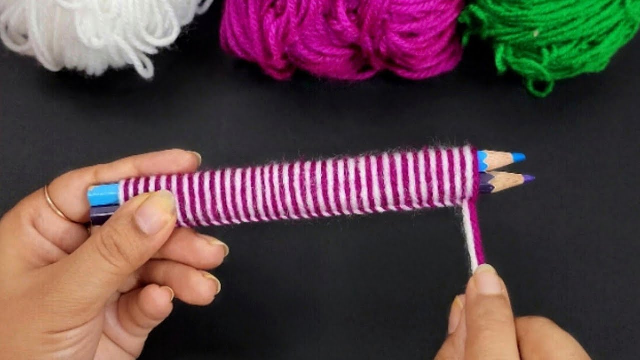 Super Easy Lavender Flower Craft Idea With Wool - DIY Amazing Yarn Flowers
