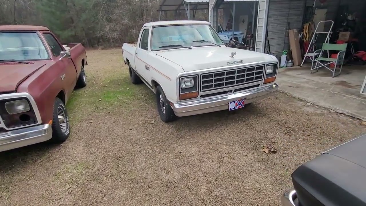 Don't forget to prep your classics for the cold @mostlymopar 
