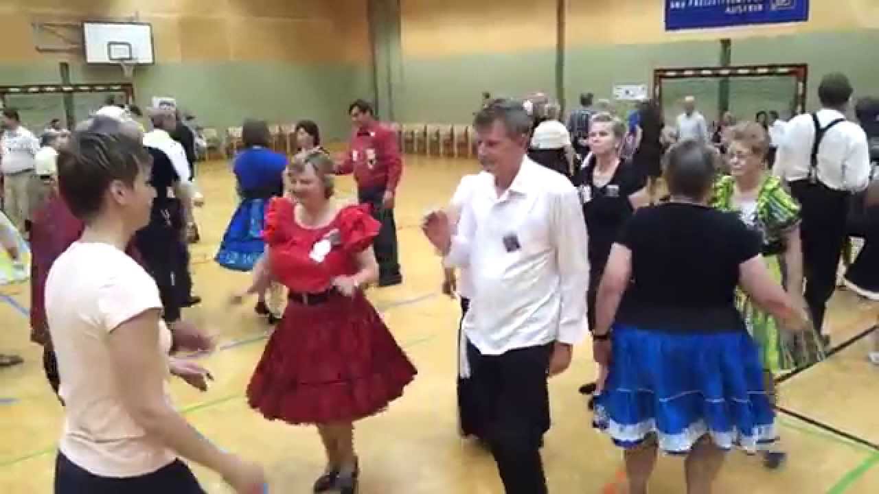 11. FERRIS WHEEL PARTY - SINGING CALL REINE HJÄRTSTRÖM