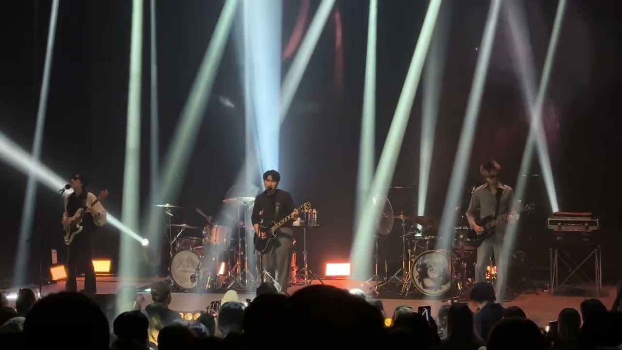 ปล่อยฝัน - FREEHAND live at WhatConcert : The Feelings