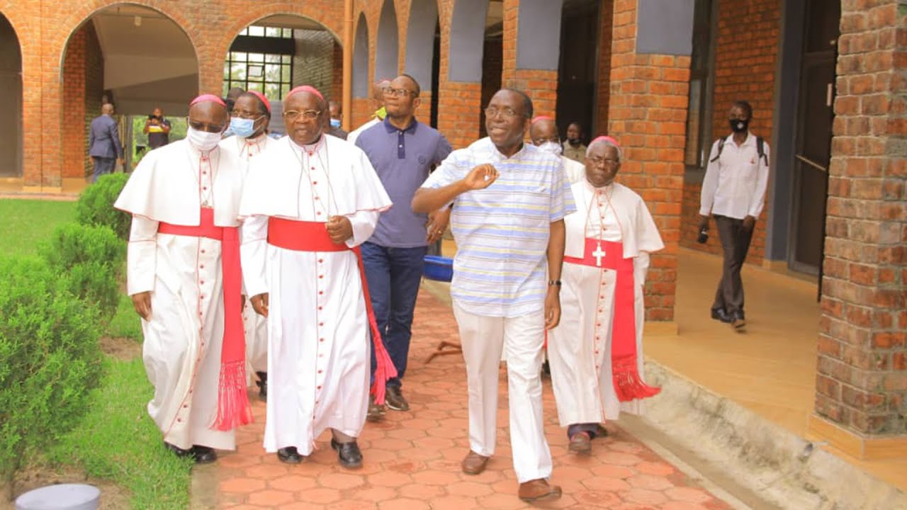 Évêques Catholiques Visitent les Différents Ouvrages de la Fondation Mapon | Matata Ponyo Mapon