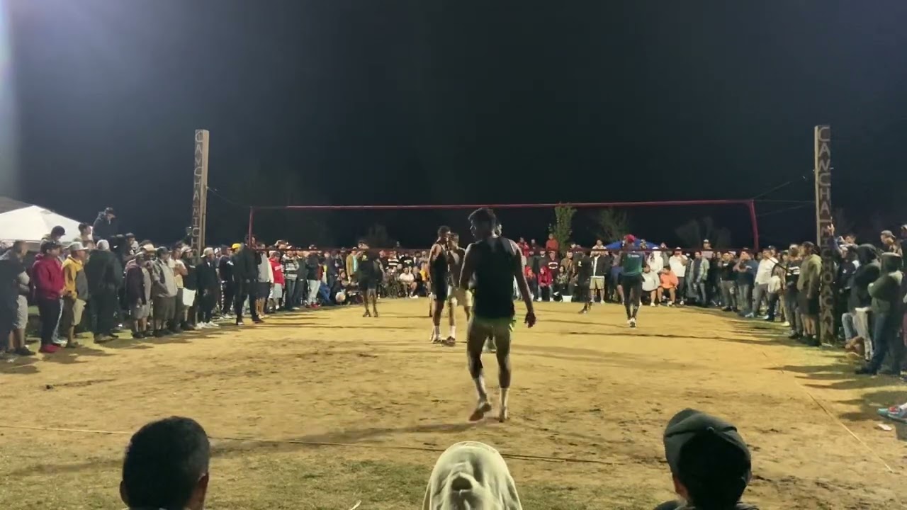 Central Florida volleyball Taylor sander& Taylor crabb vs wero tiwi & fusil from Ecuador