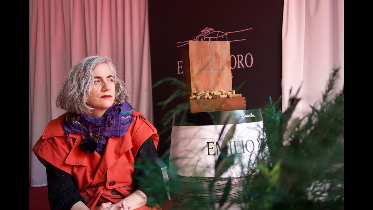Lara Izaguirre Entrevista