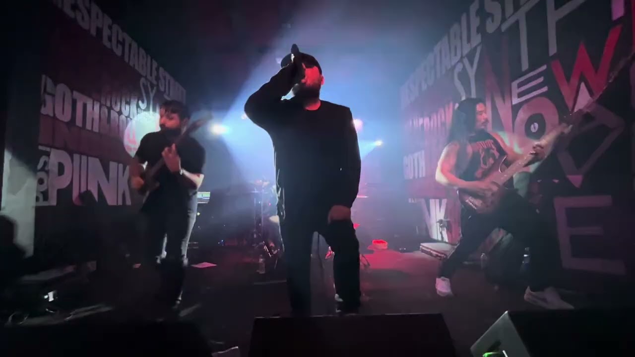 Royal Hearts - Brittle Bones and Shallow Breaths [LIVE]