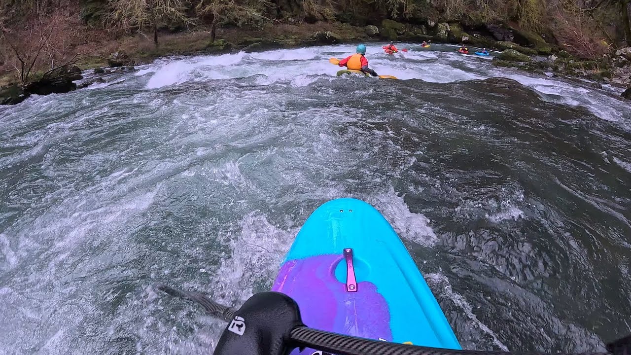 Kayaking Red Barn on the Kalama River // 485 CFS // January