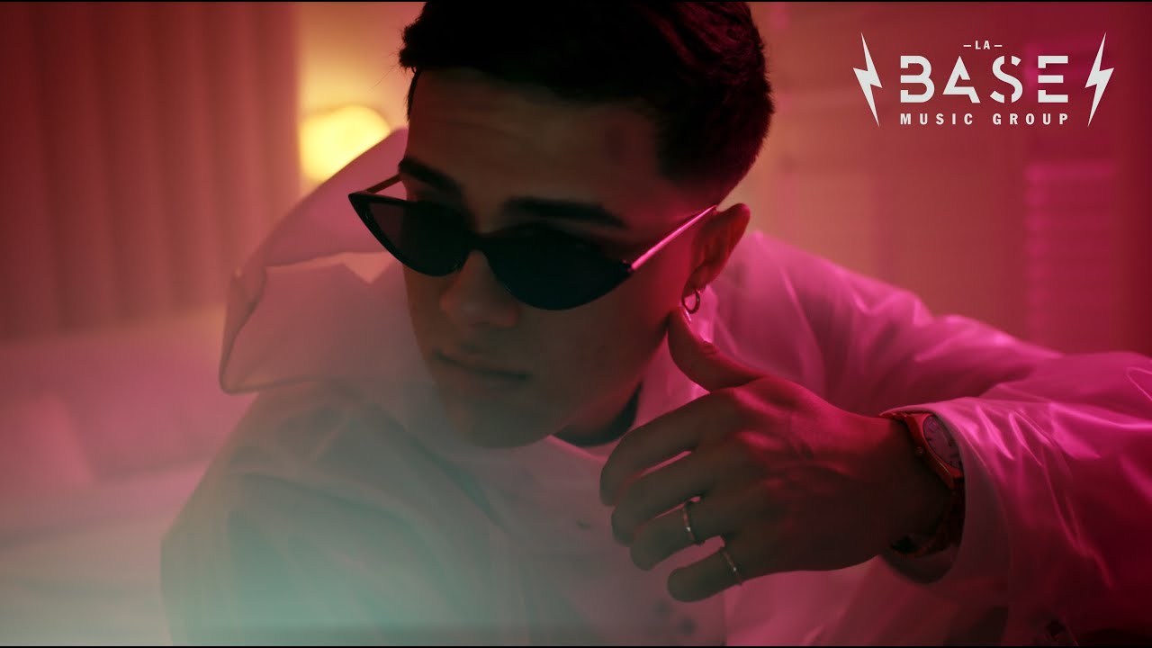 Chris Andrew - Hey Shorty (Official Video)