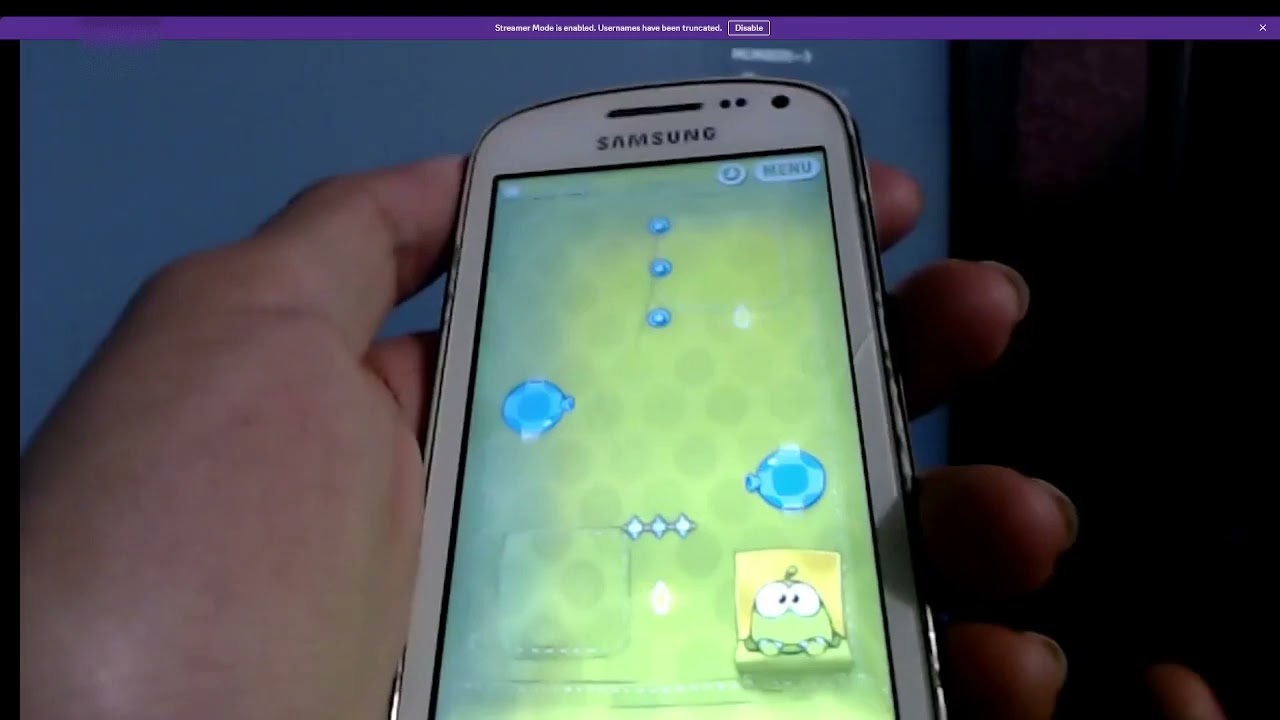 The oof show: Season 10, Episode 4: Playing games on my old phone from 2014