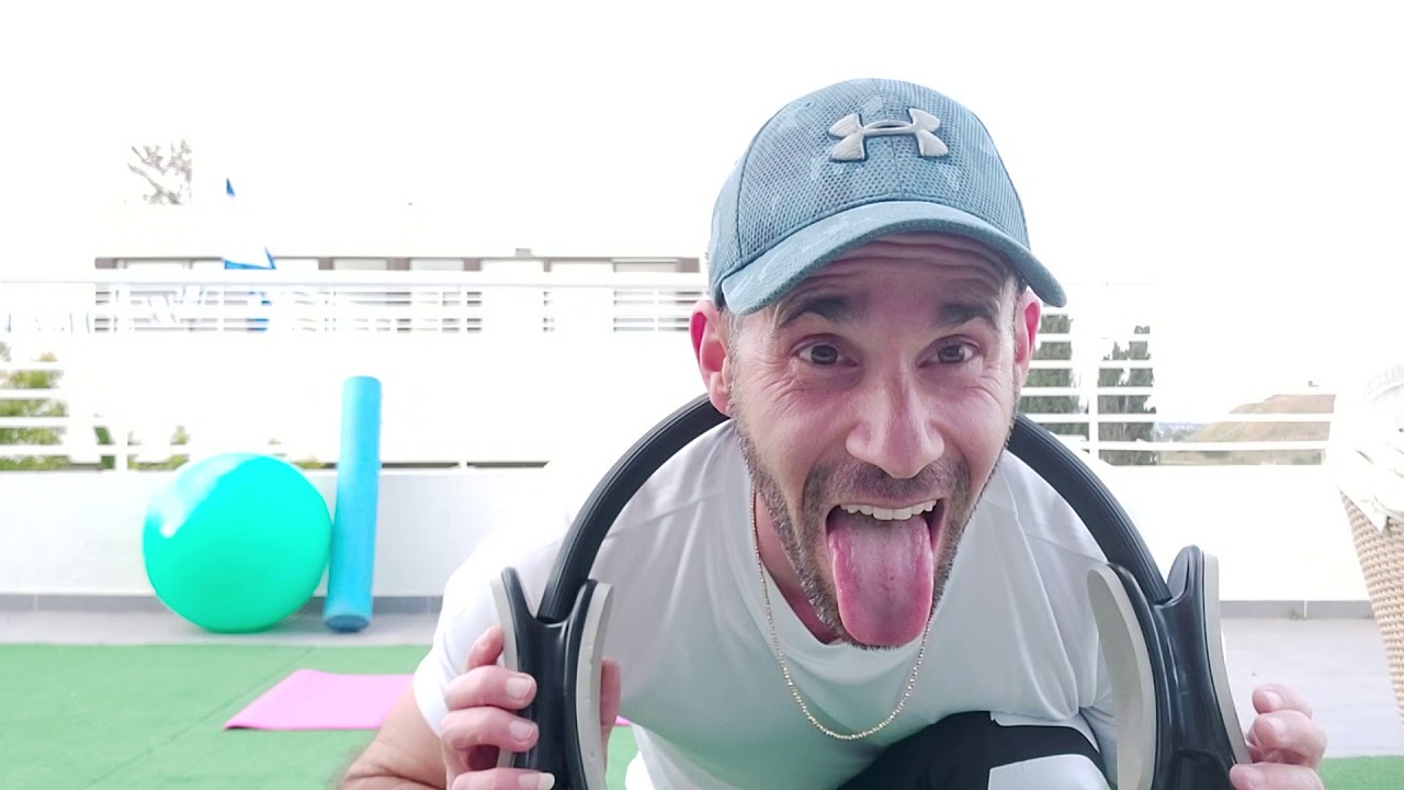 אימון קליל עם פיזיקל (Pilates Ring)