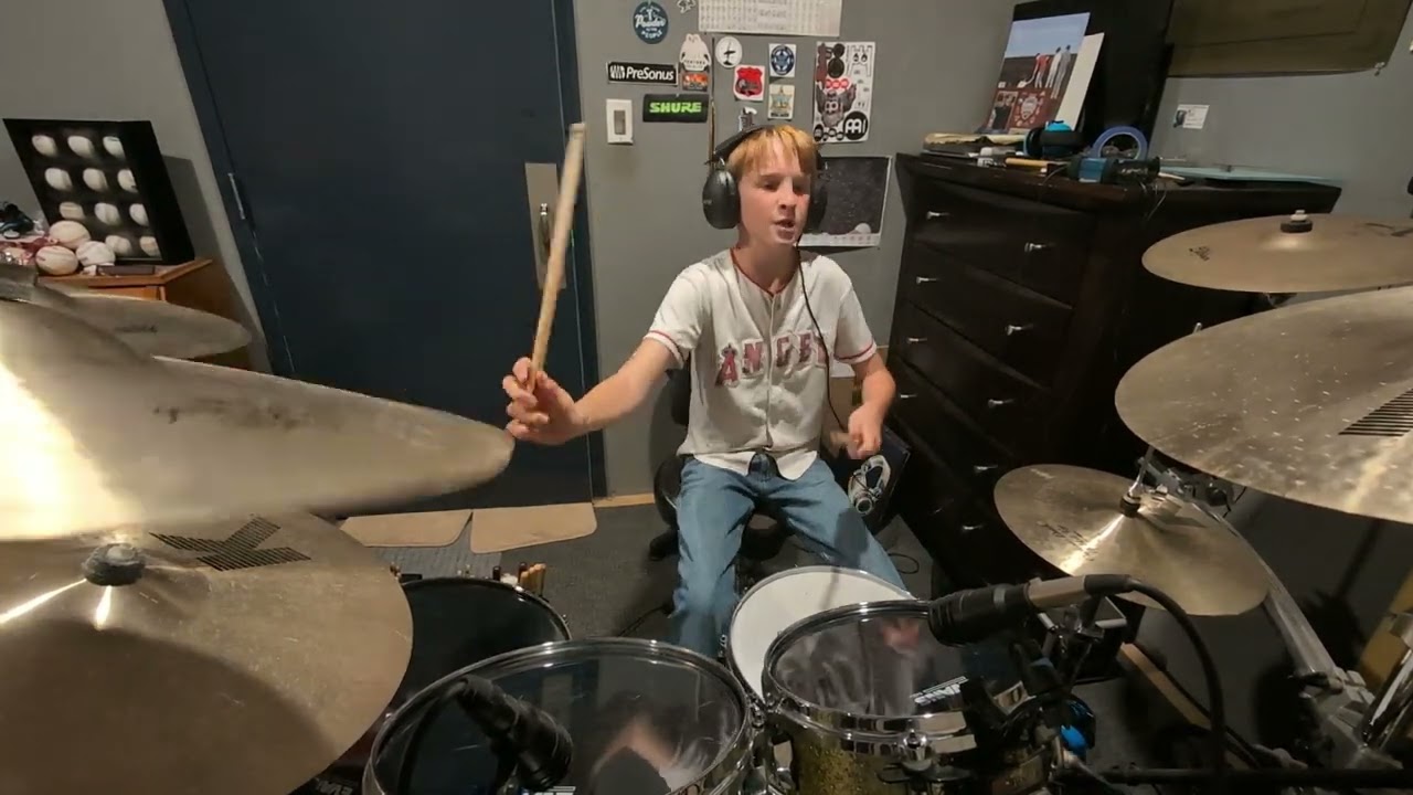 @TheRedJumpsuitApparatus Face Down 11 year old drummer