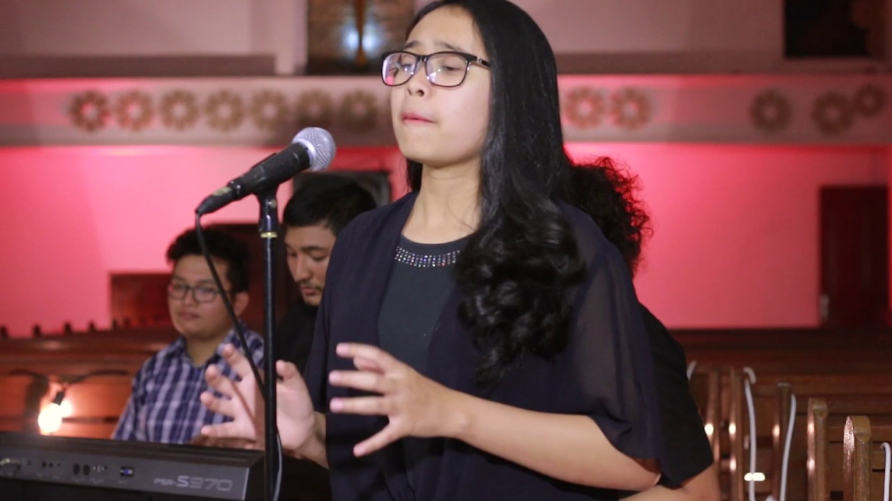 I SilangNdu - IMG feat Permata GBKP Bandung Pusat - (At The Cross - Hillsong - Karonese Version)