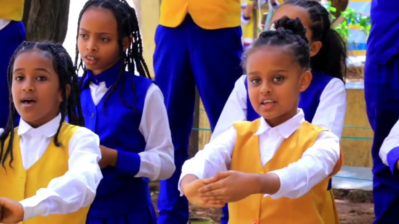 Bahir Dar Grade 3 Performing We are the world