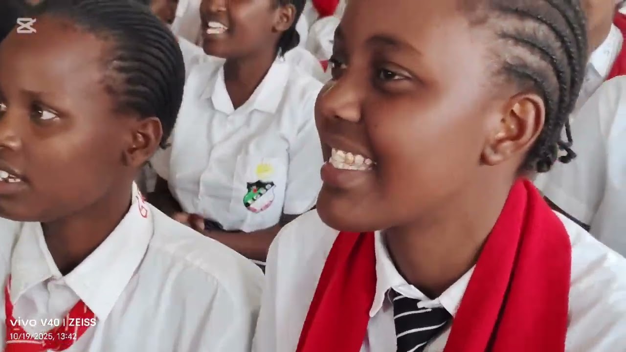 ENOOMATASIANI GIRLS 