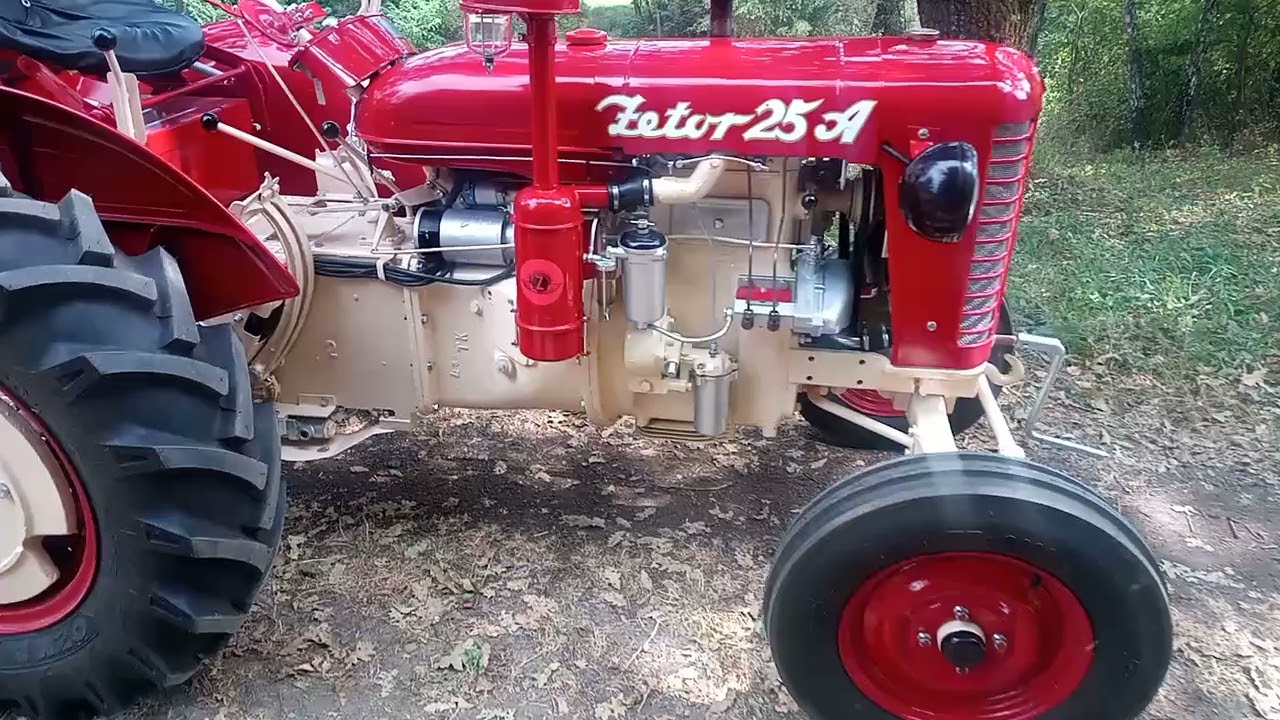 Zetor 25 A červený