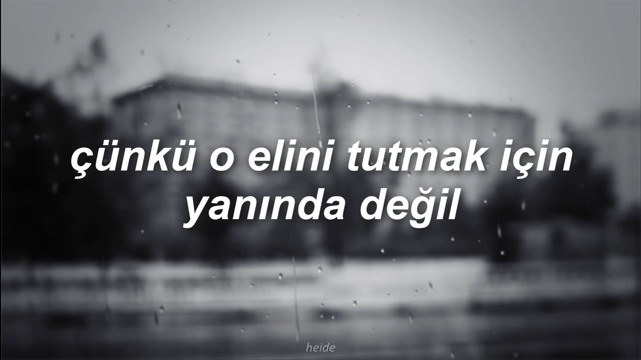 arctic monkeys - despair in the departure lounge (türkçe çeviri)