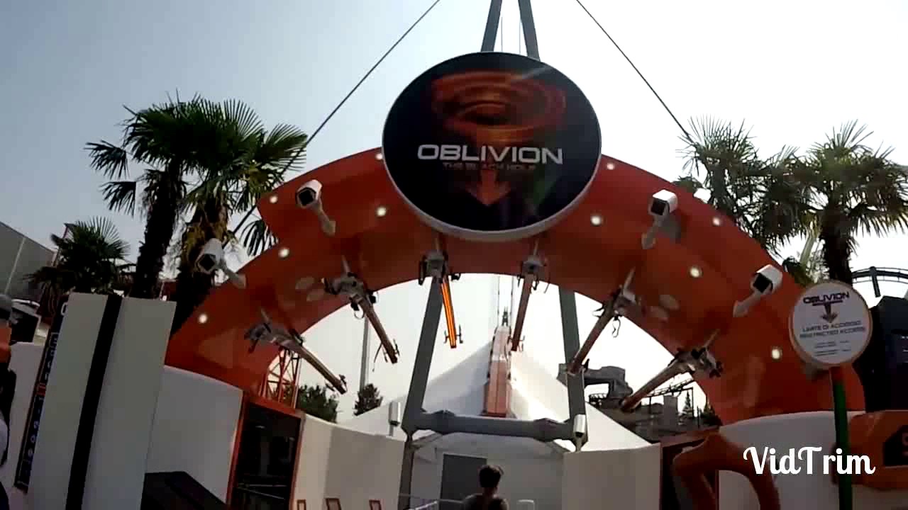 TOP 5 ROLLERCOASTERS PIÙ TEMATIZZATI D' ITALIA