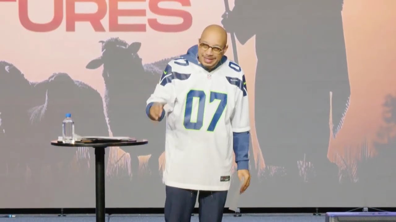 Green Pastures | 10:00 Service
