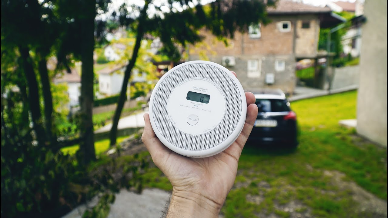 Best smoke detector in 2024? X-Sense Combination Smoke and Carbon Monoxide Detector Alarm with Voice