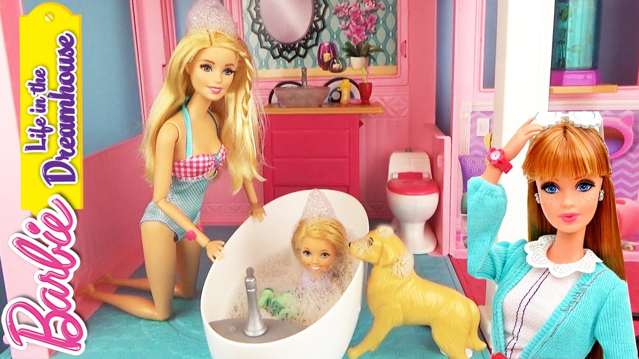 Мультик Барби купает Челси, встреча с Мидж Жизнь в доме мечты Life in the Dreamhouse &hearts; Barbie Toys