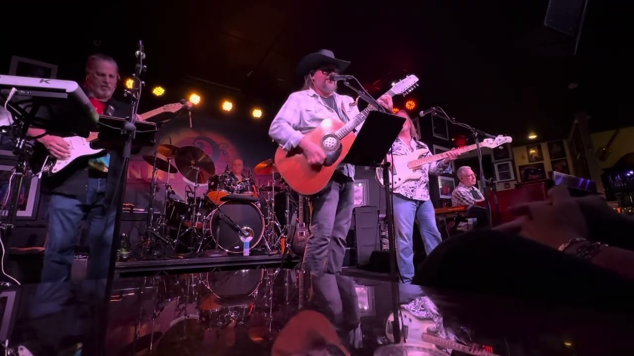 Funky Biscuit All Star Band - Carolina Bound