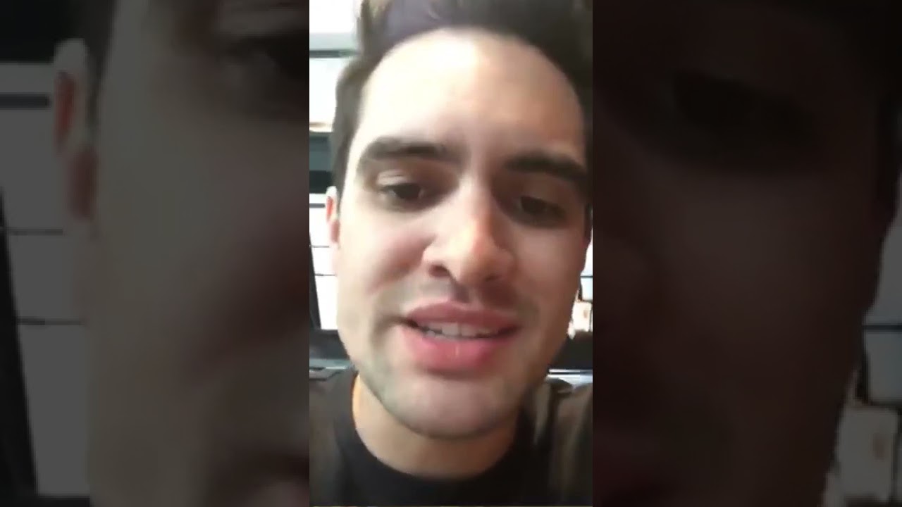 Brendon Urie on Periscope: Airport Lunch