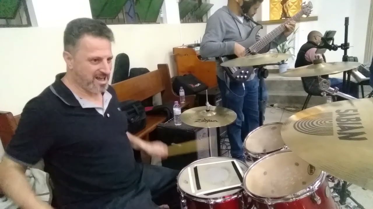 Quem é Essa que Avança como Aurora - Interprete Wesley Gabriel - Drum Cover Alê The Drummer 🥁 🎧