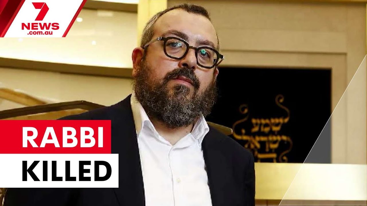 Prominent Rabbi Eli Schlanger killed in Bondi shooting attack | 7NEWS