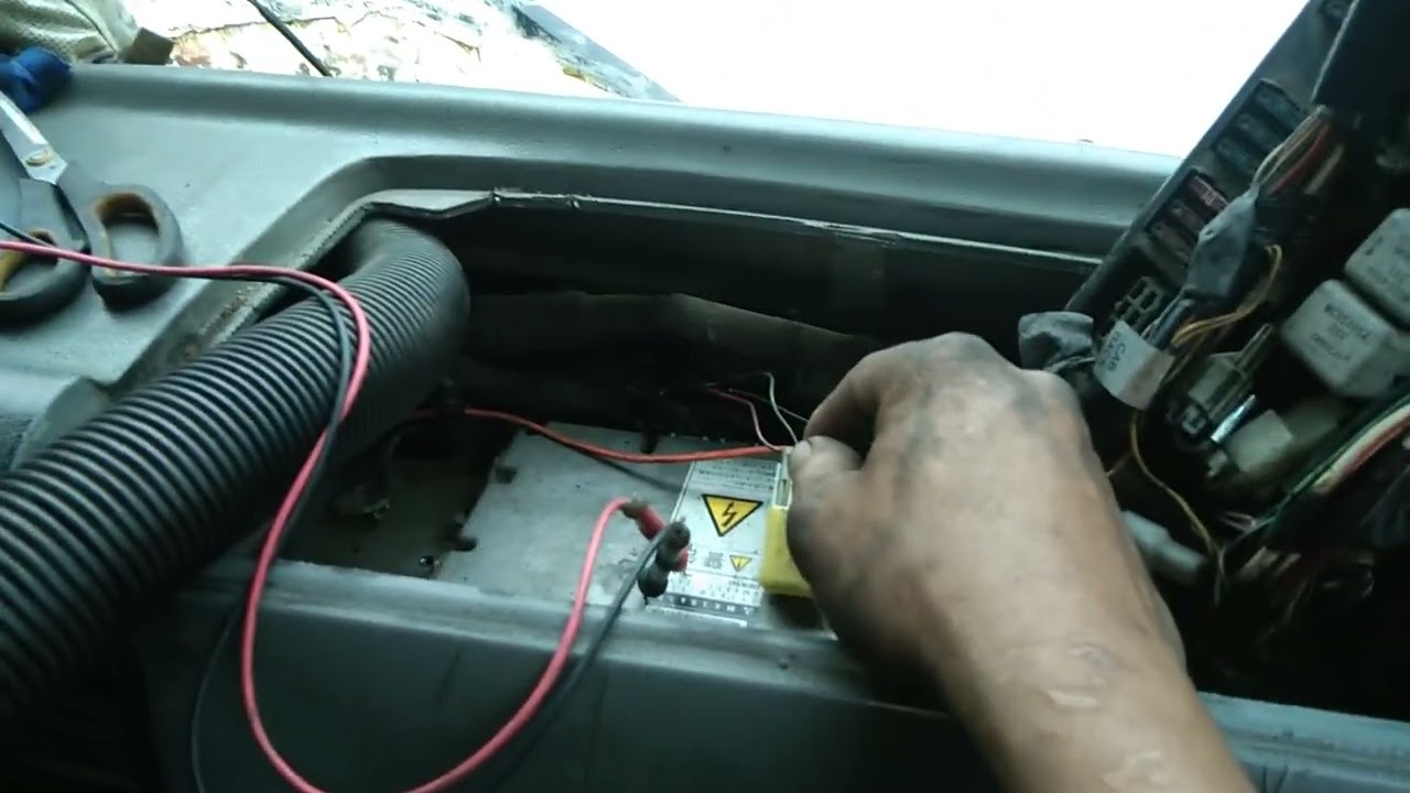 6M60 engine crank but wont start, problem solve!09363303645