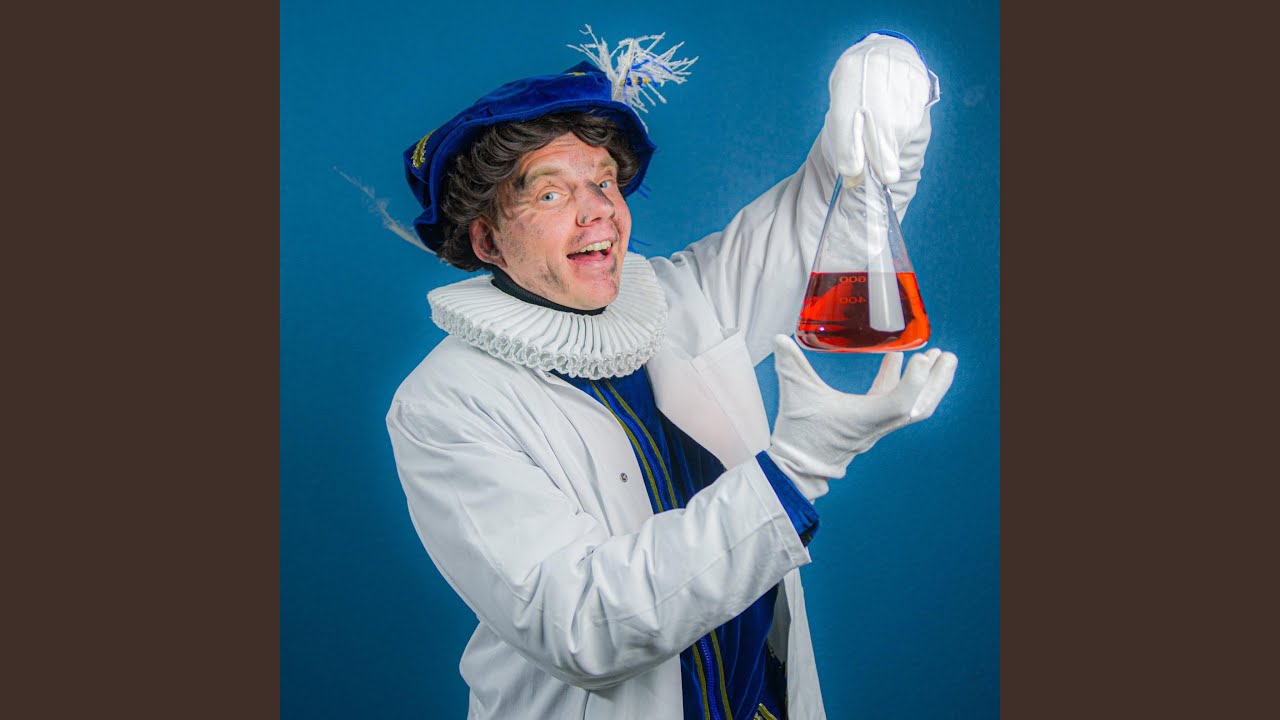 Hij is Proefpiet (Aankondiging versie)