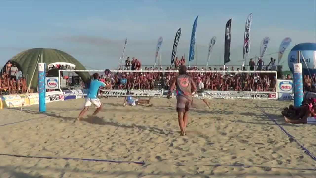 Beach Tennis 