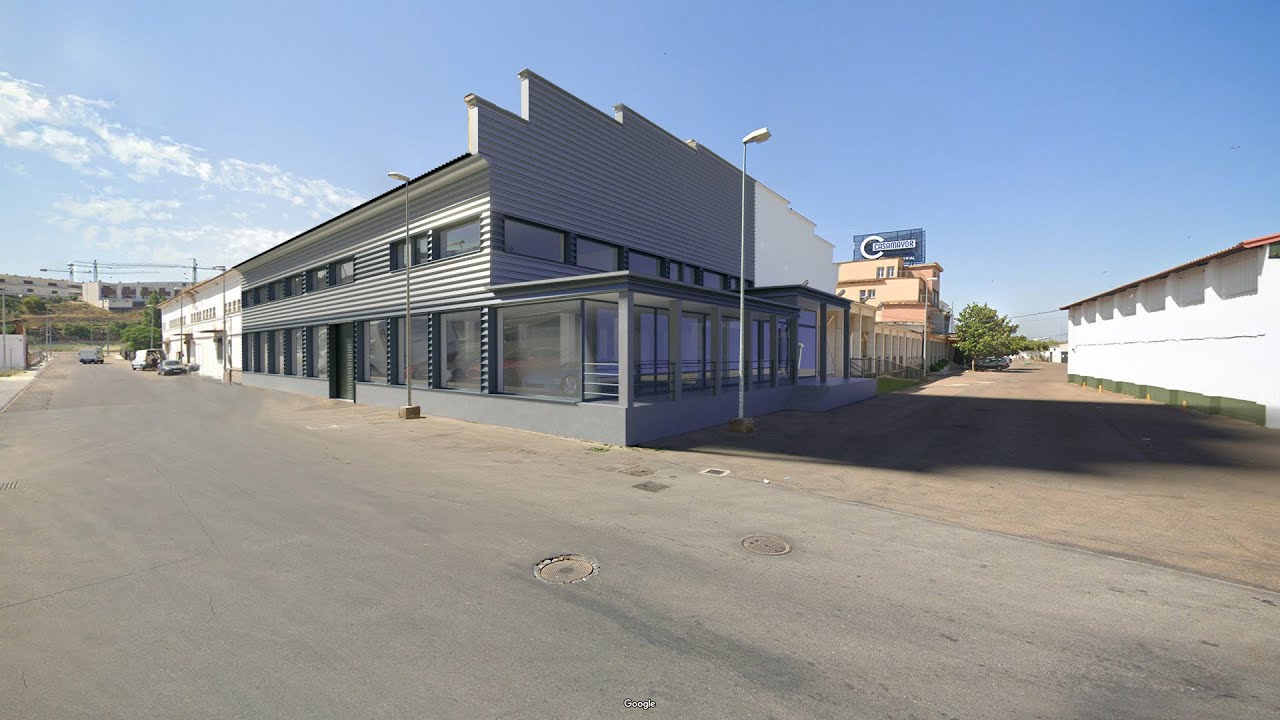 Reforma de nave industrial en concesionario de coches