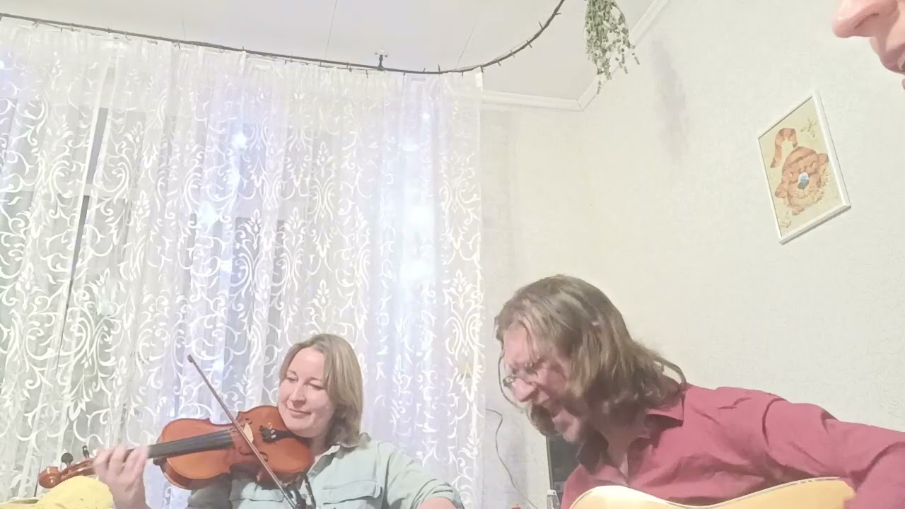 5.01.26 Новый год у Вадима / Засыпай / Ария и гр. Маленькое красное дерево, и мы