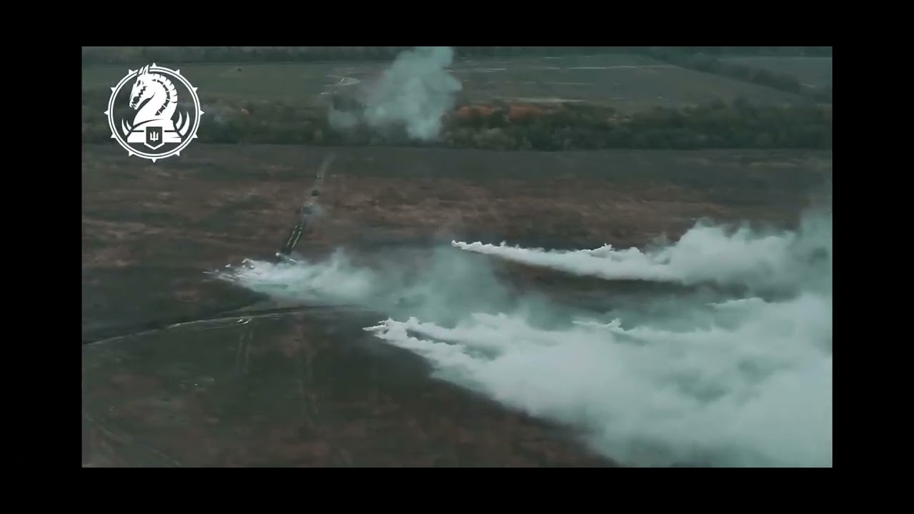 Ukrainian 47th Mechanized Brigade showing M2A2 Bradley IFVs and M1A1 Abrams tanks firing at Russians