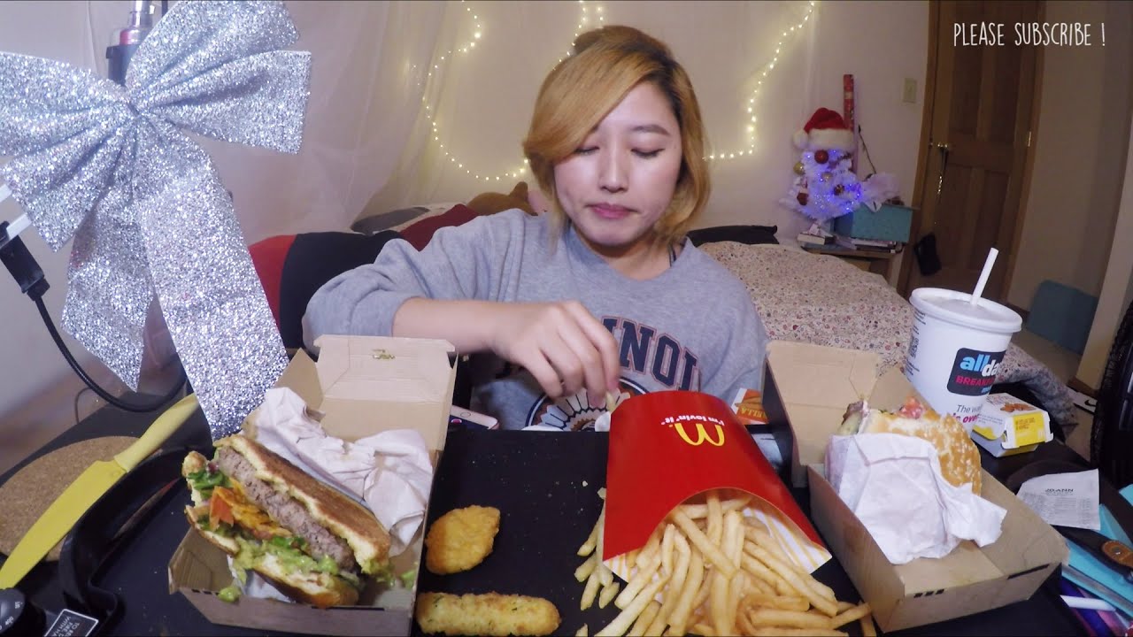 McDonald's Rio Crisp and Chitown Classic Burger | MUKBANG