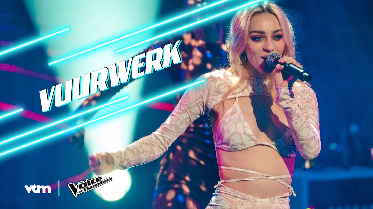 Camille - ‘Vuurwerk’ | Liveshow 1 | The Voice van Vlaanderen | VTM