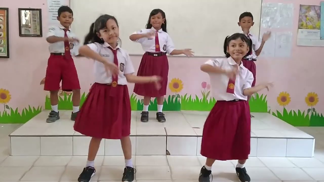 Tari Gundul-Gundul Pacul | Kelompok 1 SDN Sidomulyo