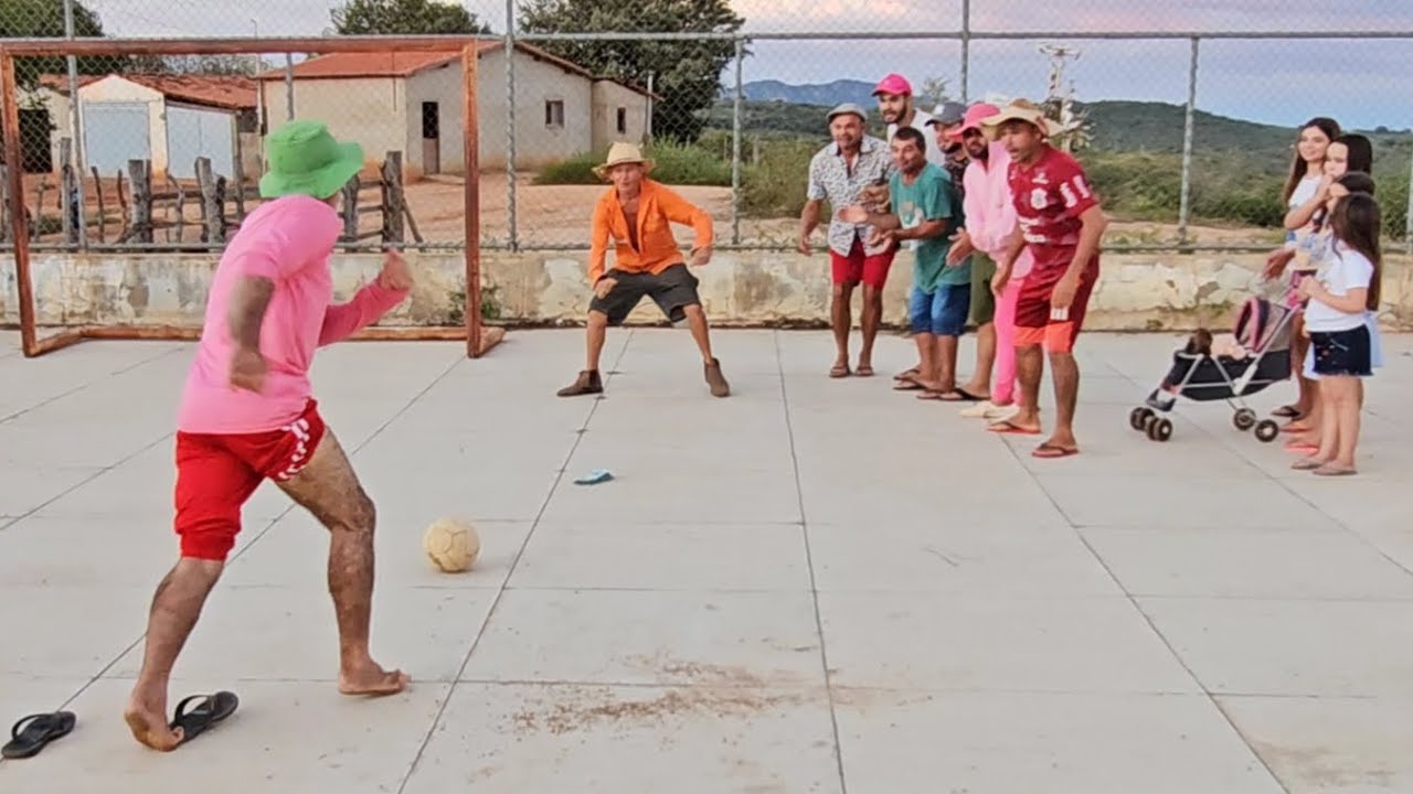 Seu Antônio errou o pênalti e perdeu a posta #comedia #comedia #viralvideo #video