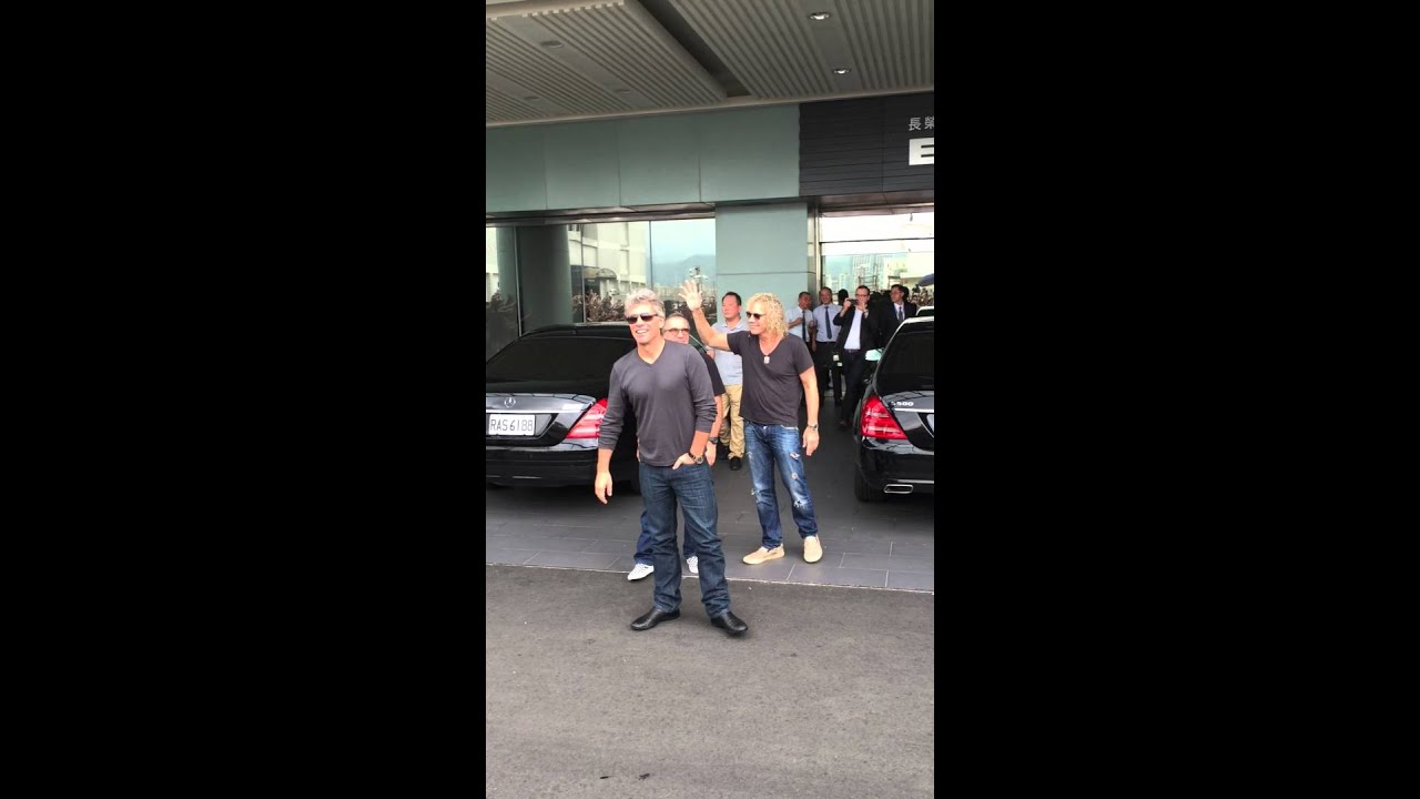 Bon Jovi leaving Taipei 2015/09/29