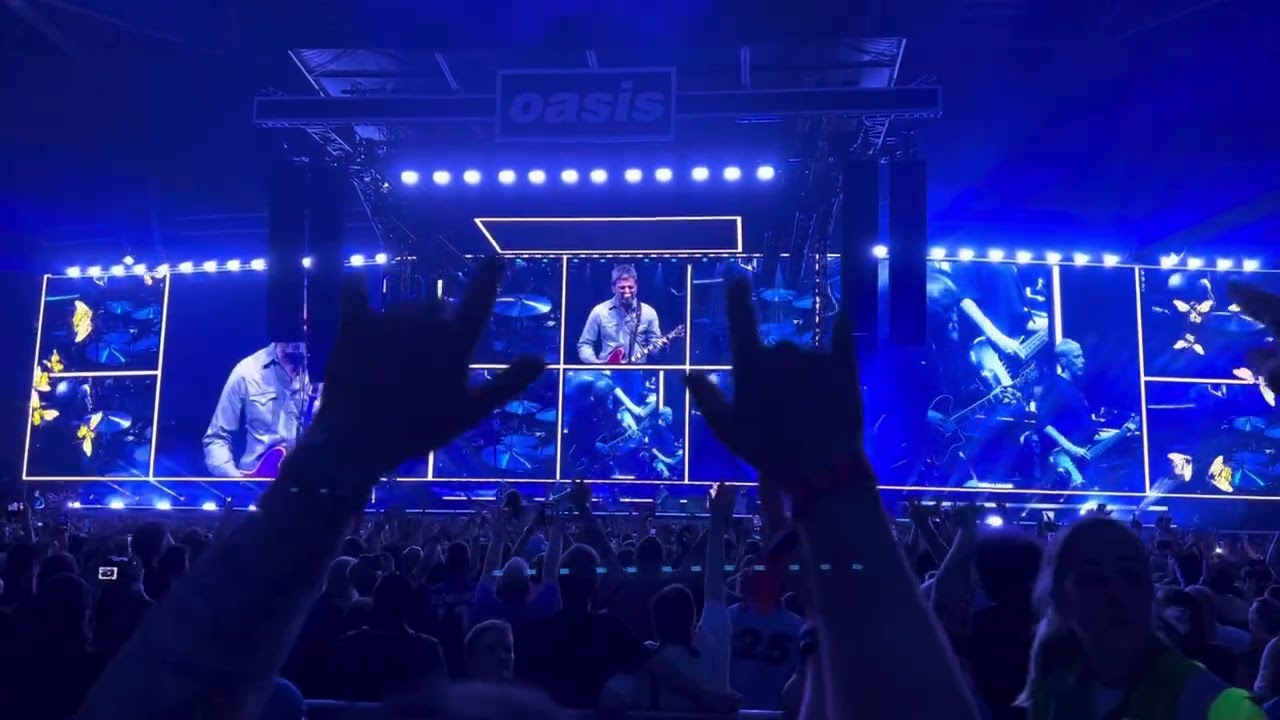 Oasis Don’t Look Back In Anger Cardiff 2025. Night 1.