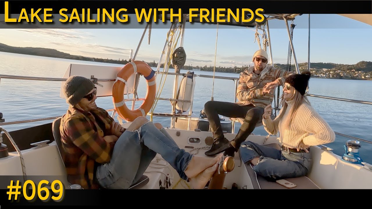 Sailing Lake Macquarie with Friends