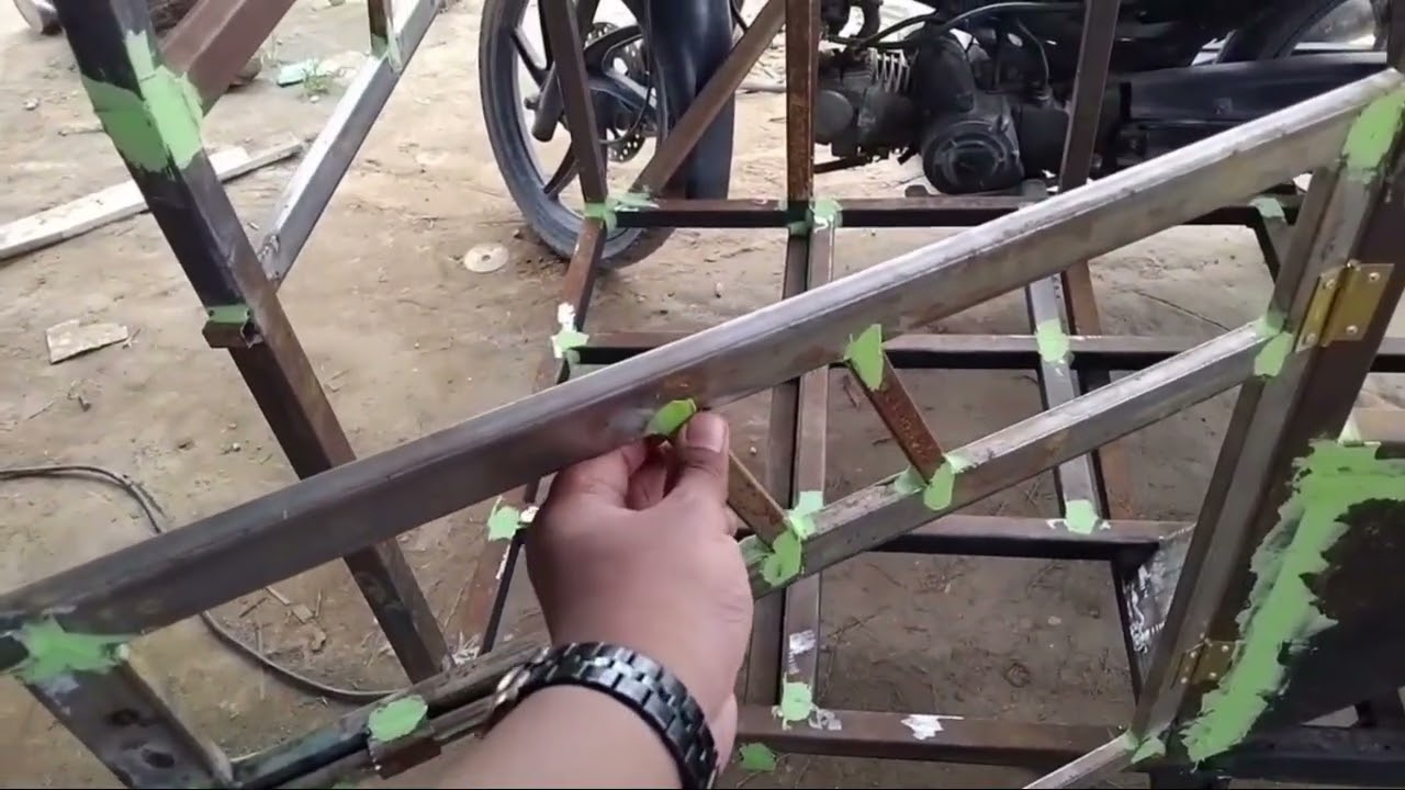 PROSES PEMBUATAN BENTOR UNTUK PULKAM!!!!  