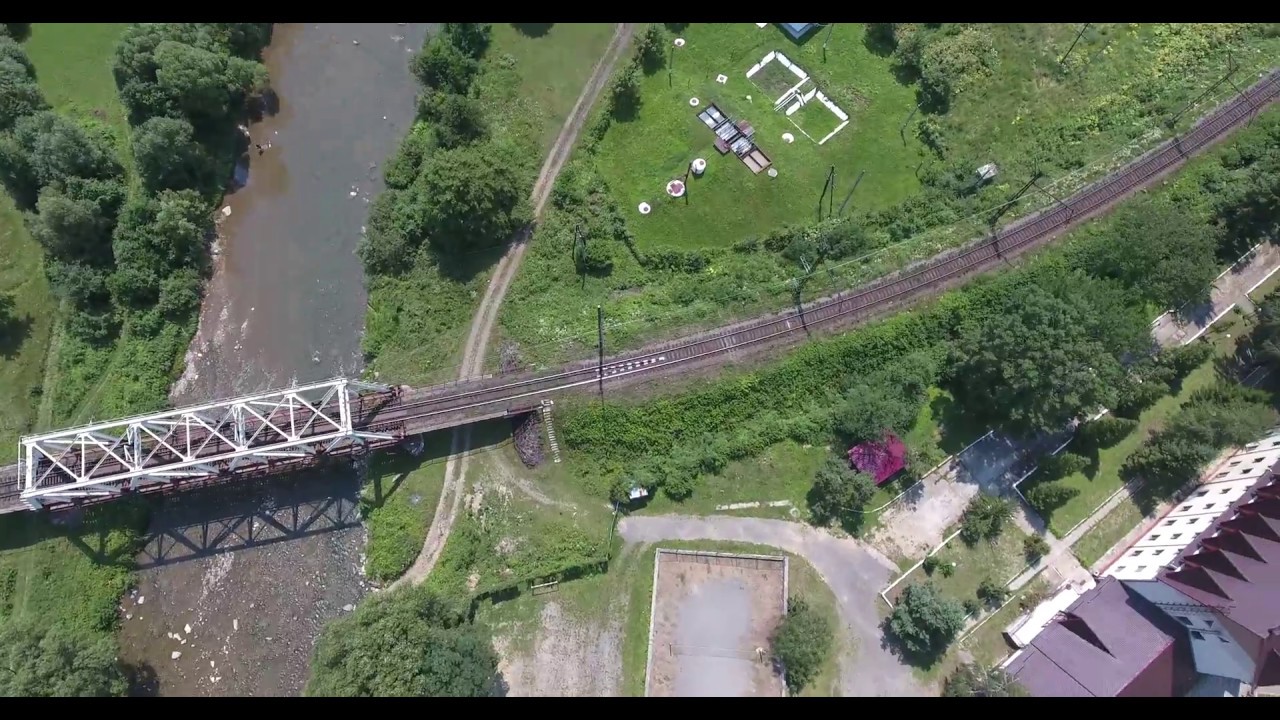 Станція Кострине з повітря